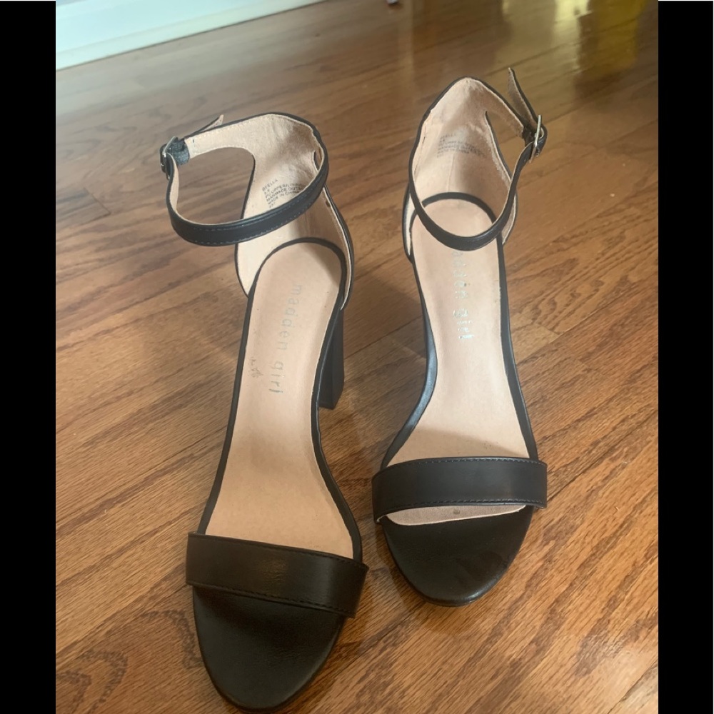 Madden Girl BEELLA chunky heels